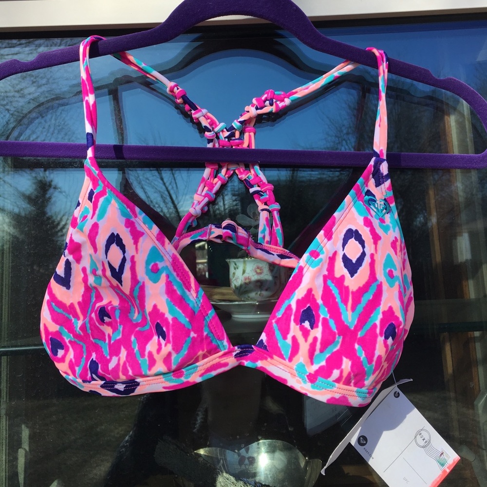 Roxy swim top size L