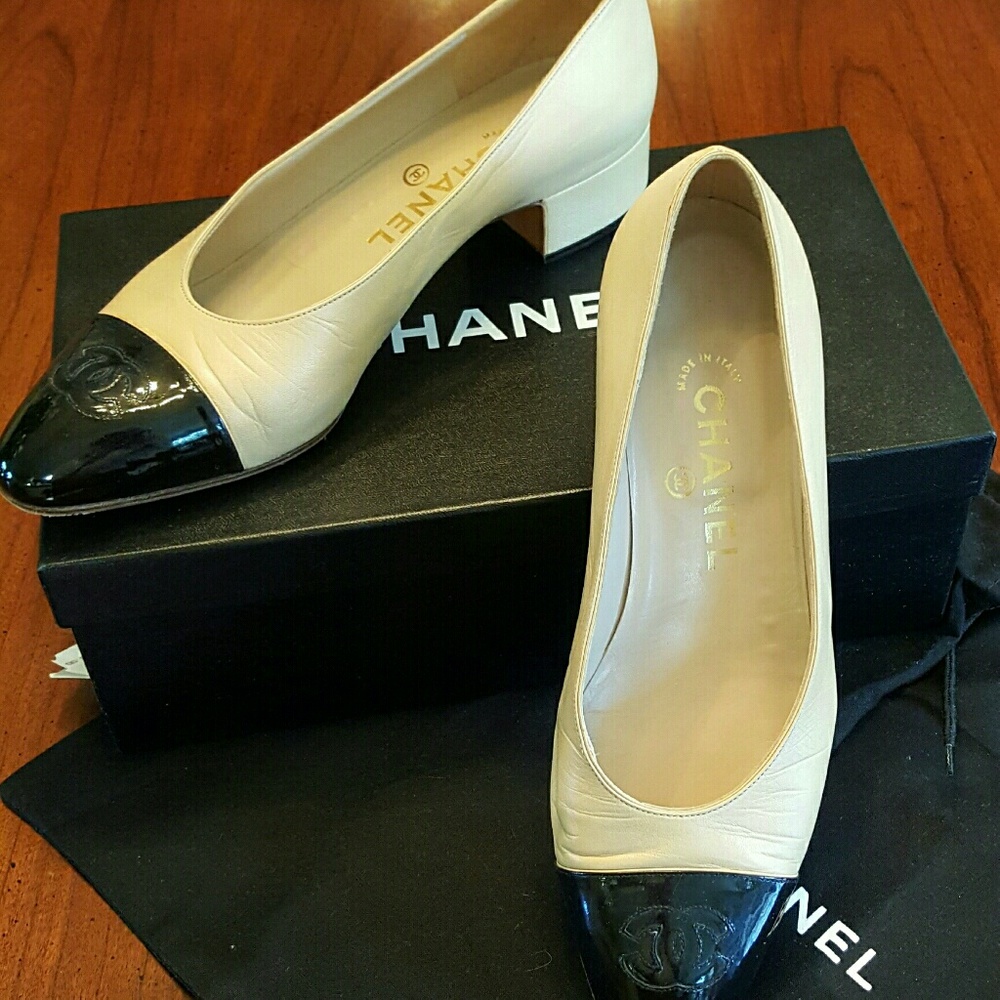 CLASSIC CHANEL PUMP EXCELLENT CONDITION