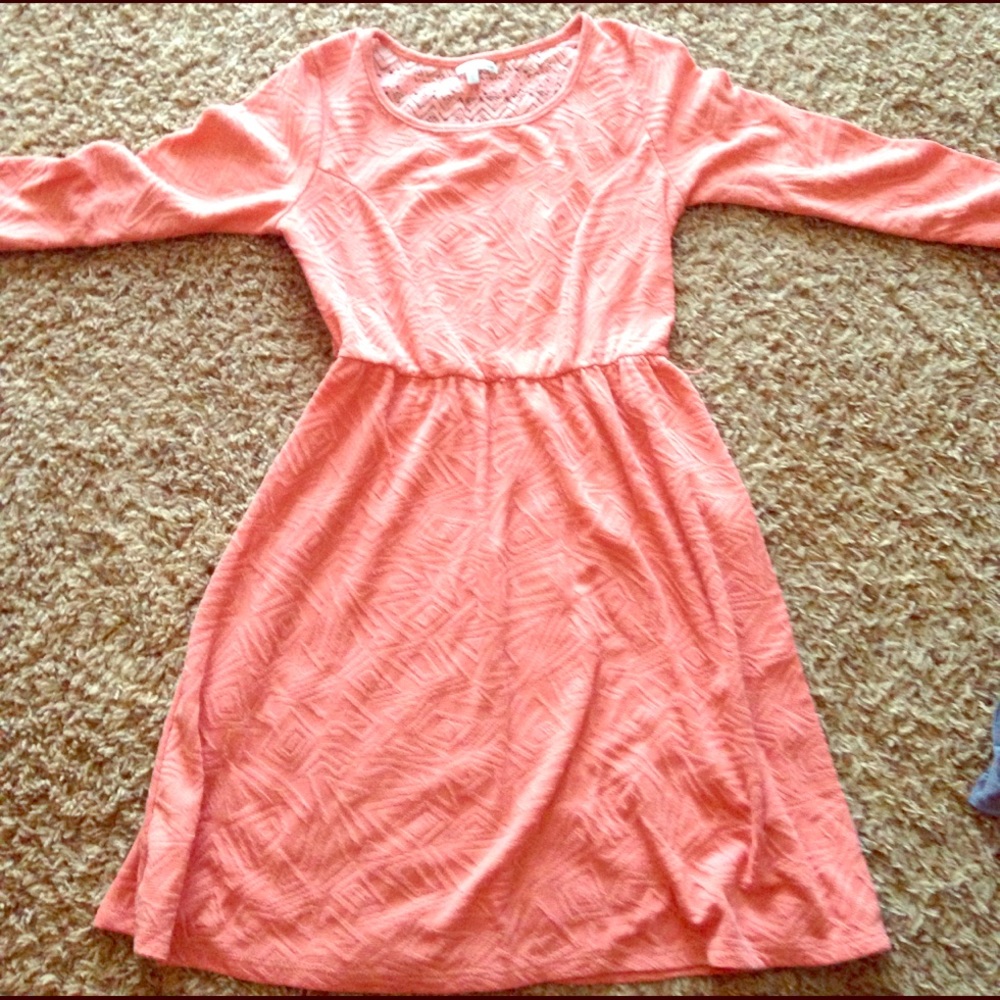 Size M Charlotte Russe Salmon-Pink Dress