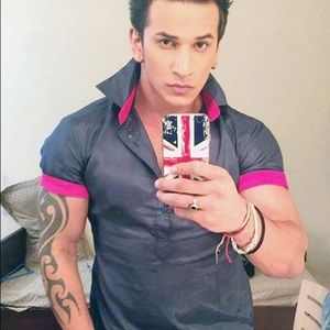 Meet your Posher, Doss