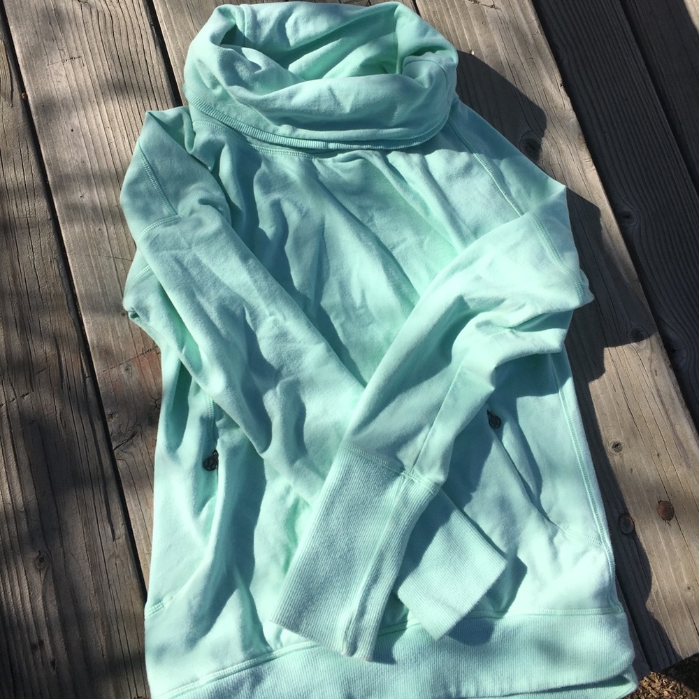 Lululemon Rest Day Pullover