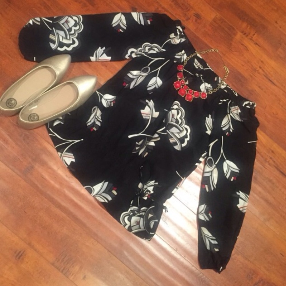 White house black market blouse