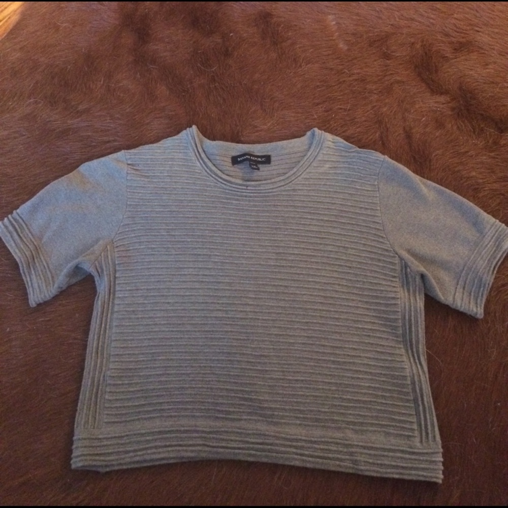 Banana Republic Crop Top