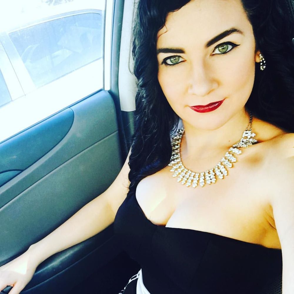 Meet your Posher, Amanda