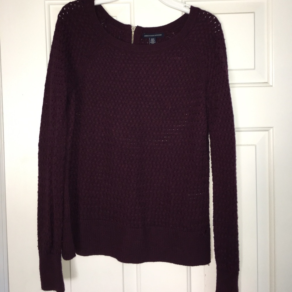 American Eagle Maroon Sweater