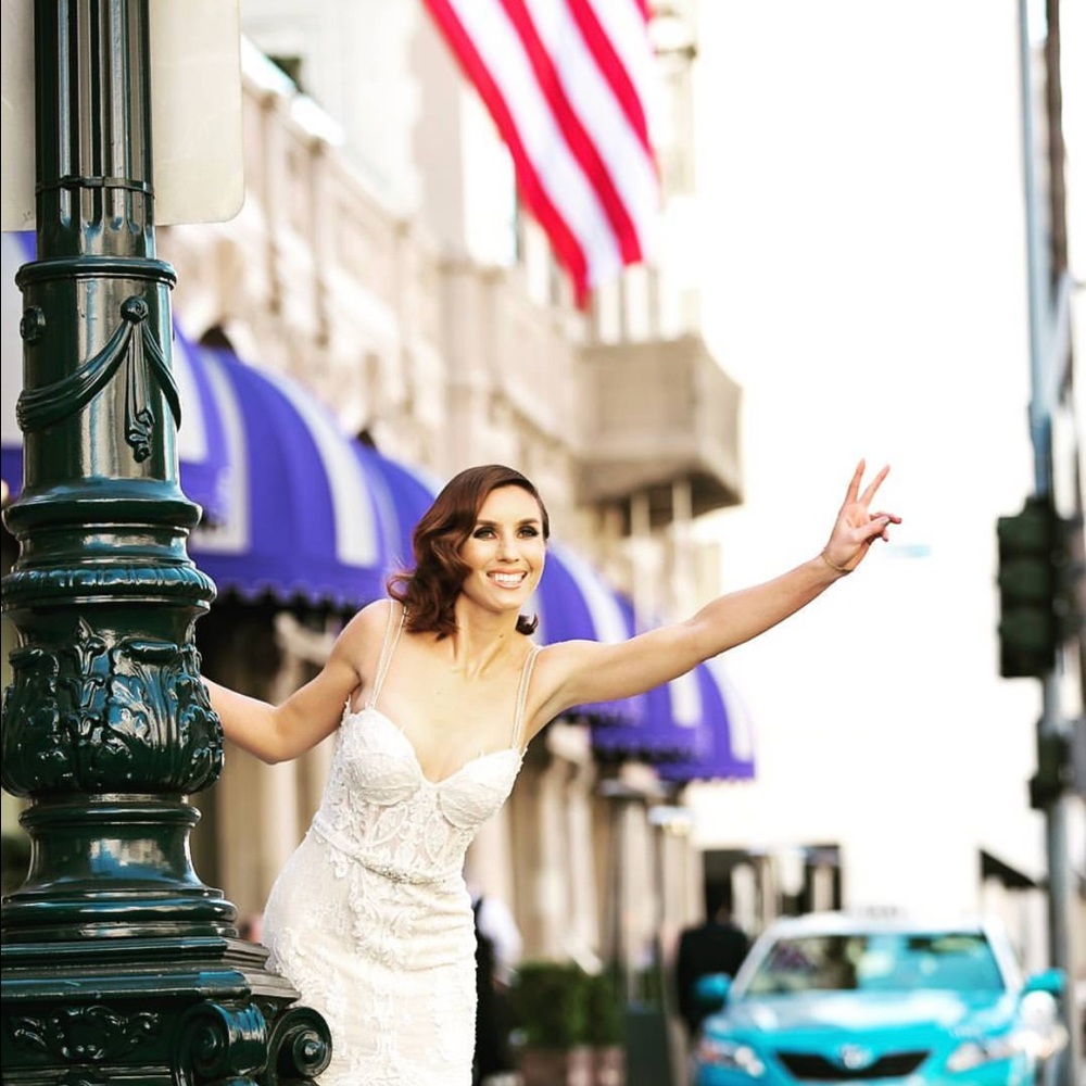 Meet your Posher, Monica