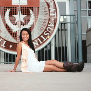 Meet your Posher, Connie