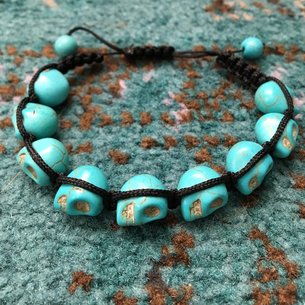 Turquoise beaded skull bracelet