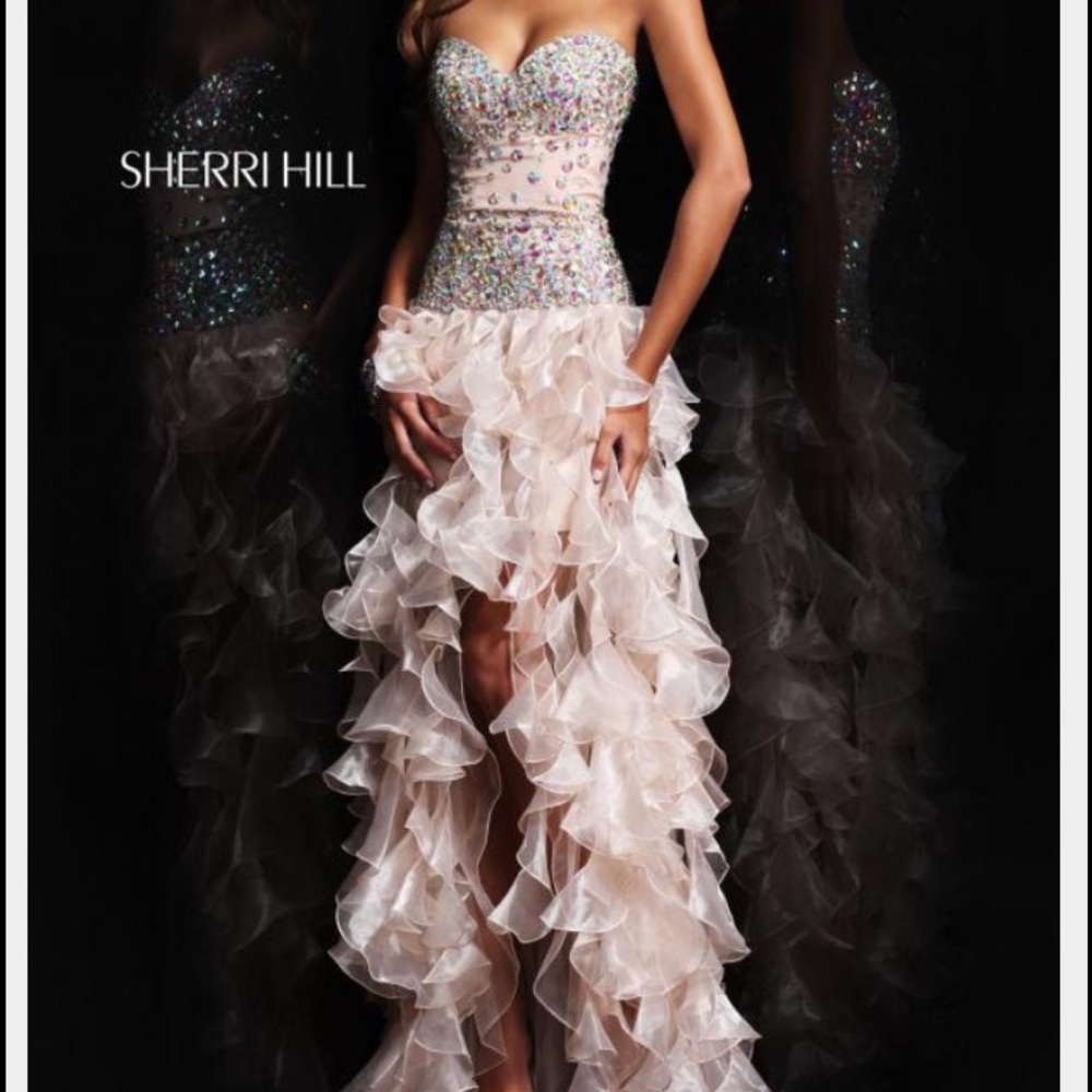 ❗️SHERRI HILL PROM DRESS ❗️