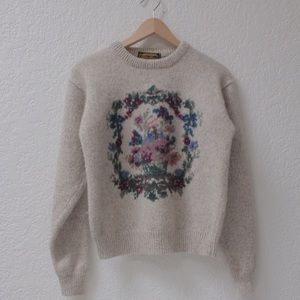Vintage 1985 Floral Motif Sweater