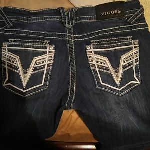 Vigoss Chelsea boot jeans