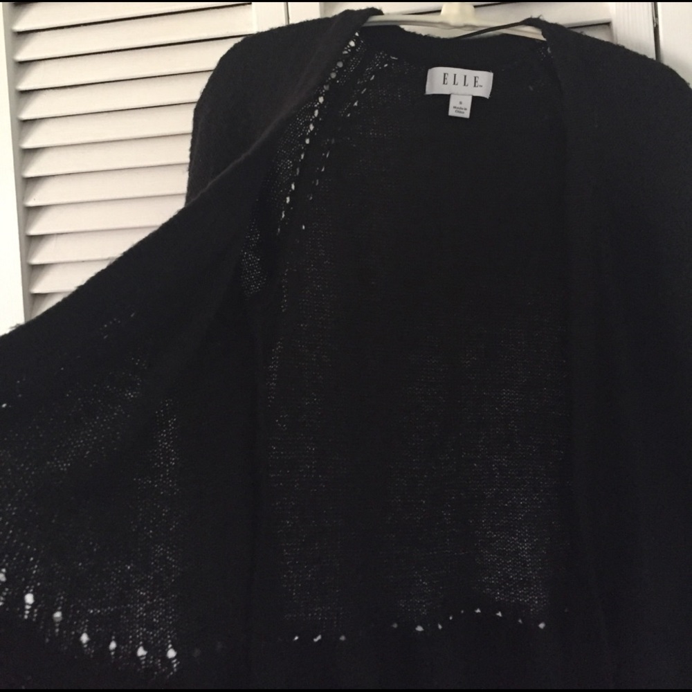 Elle black lightweight sweater open front