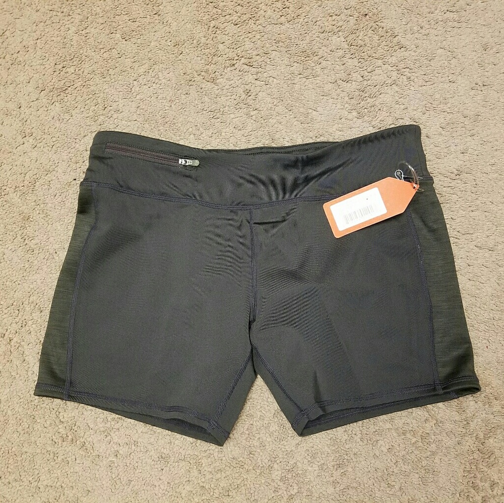 Oiselle Stride Short sz XL NWT grey