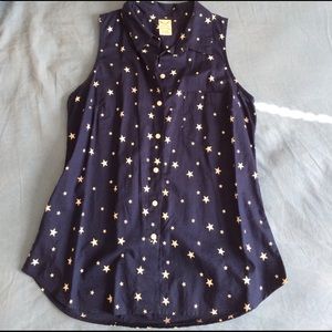 Sleeveless button up 4th if July blouse shirt