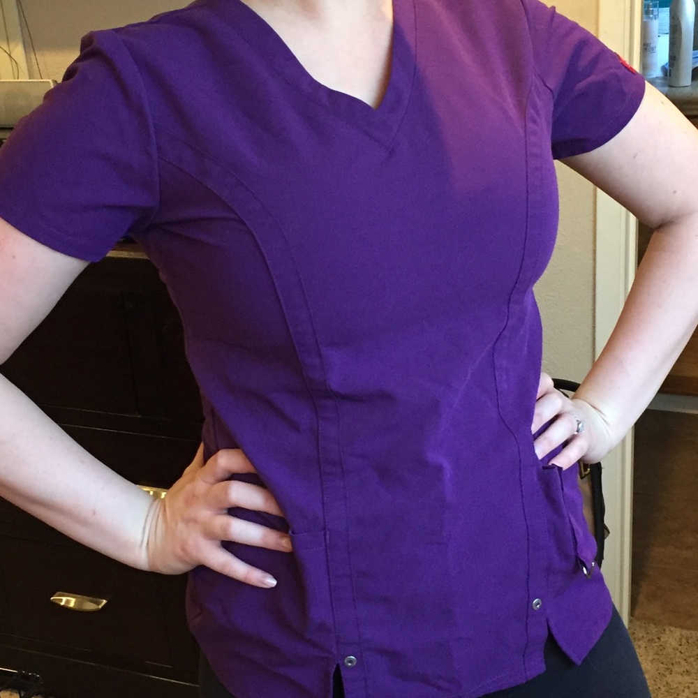 NEW Dickies purple scrub top (nurse attire)