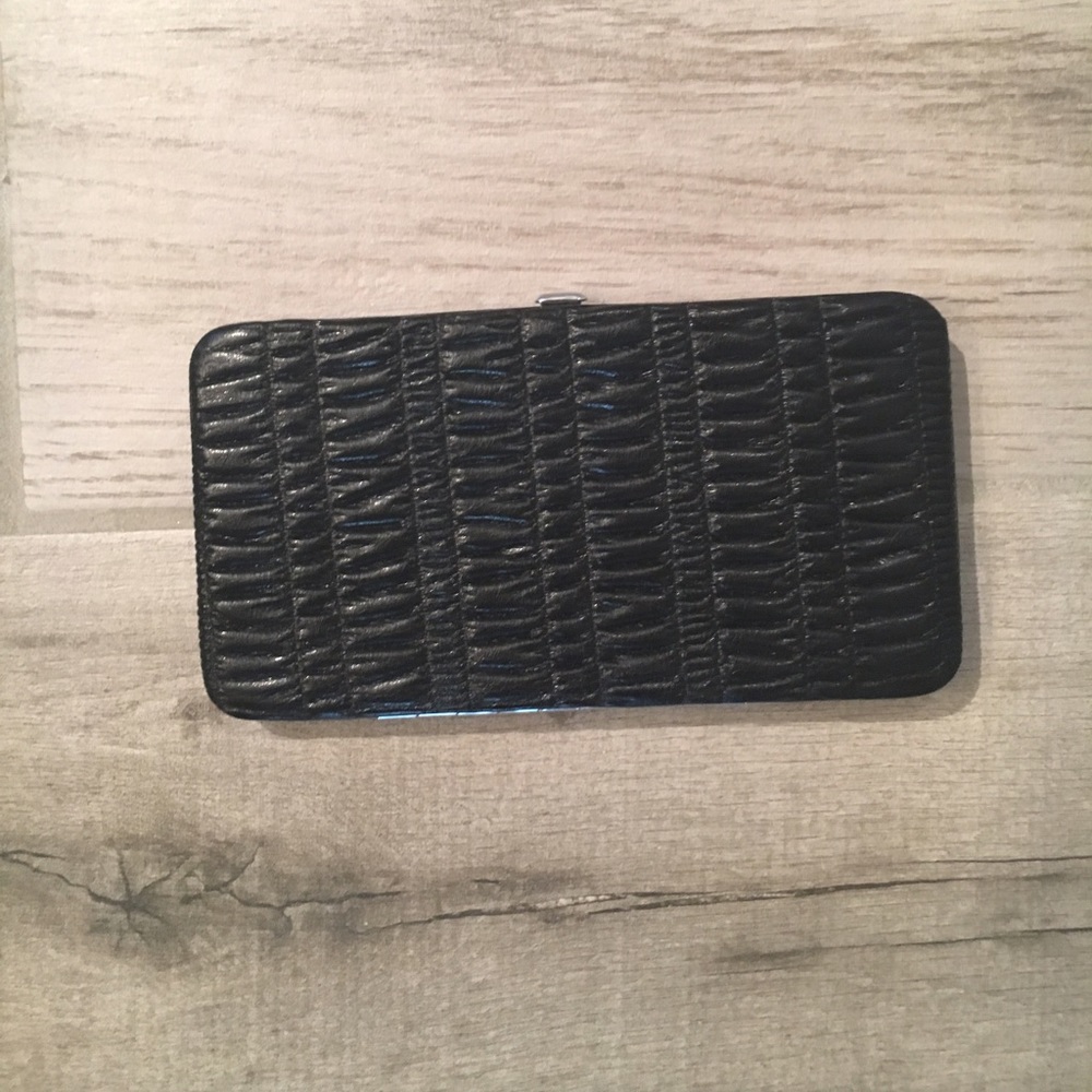 Wallet/clutch