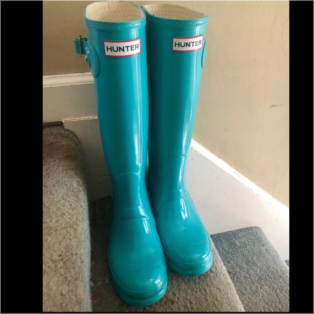 Turquoise Hunter Boots Size 6