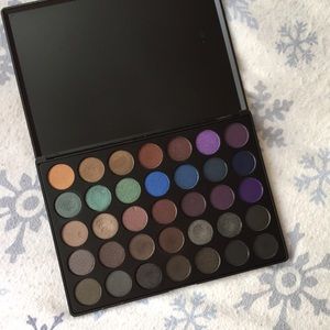 Morphe eyeshadow palette 35D