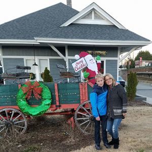 Meet your Posher, Suzanne