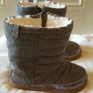 Stevies gray boots for girls