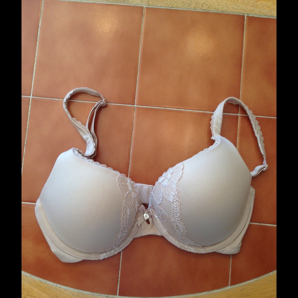 Body By Victoria Bone Perfect Shape Bra 32D