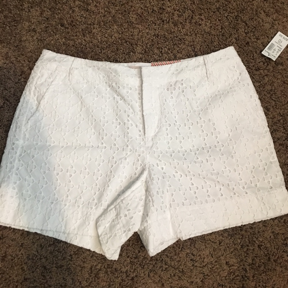 Cute,cute shorts!