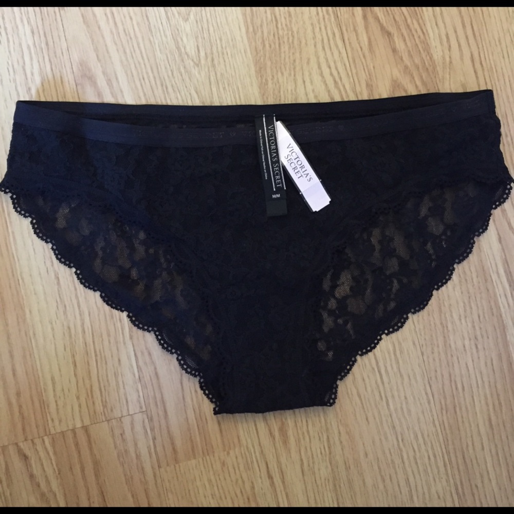 Victoria's Secret Black Lacey Panties!