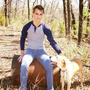 Meet your Posher, Jonathan