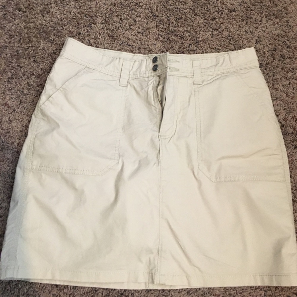 Skort