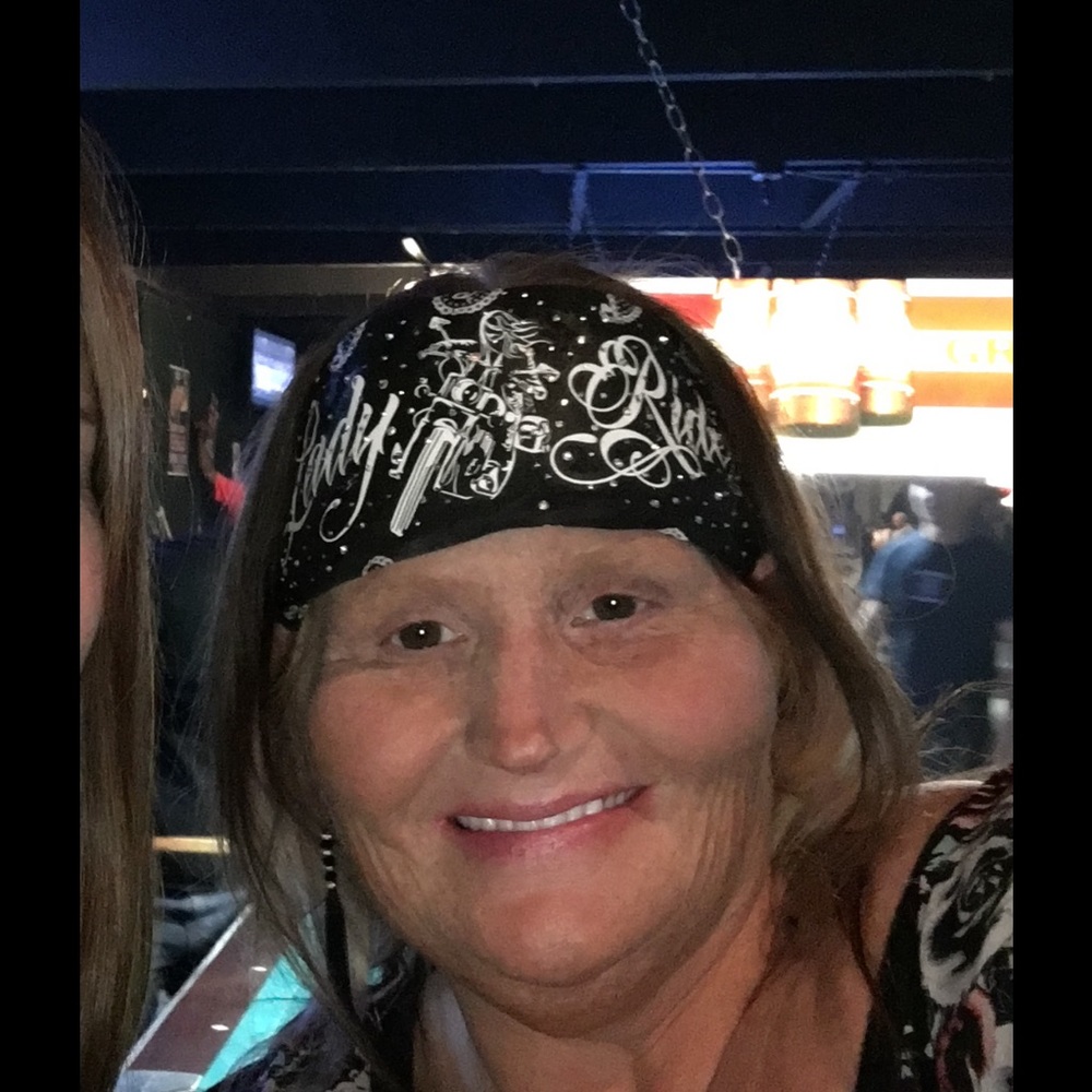 Meet your Posher, Tina