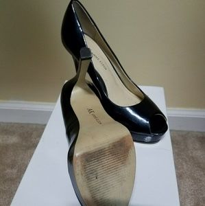 Beautiful and classy navy Anne Klein peep toe heel