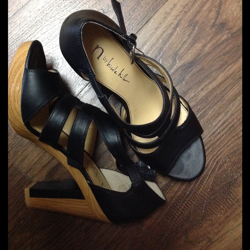 N by Nicole Miller sandals
