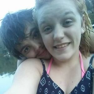 Meet your Posher, Ashlee