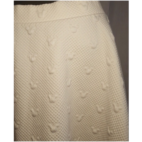 Disney Minnie Mouse By LC Cream Skater Skirt NWT - Picture 7 of 7