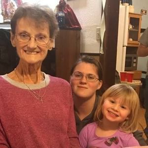 Meet your Posher, Stacey