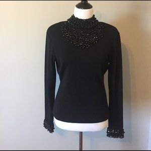 💥FLASH SALE💥 Gorgeous black top