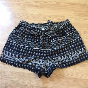 SUPER CUTE ROMPER SHORTS
