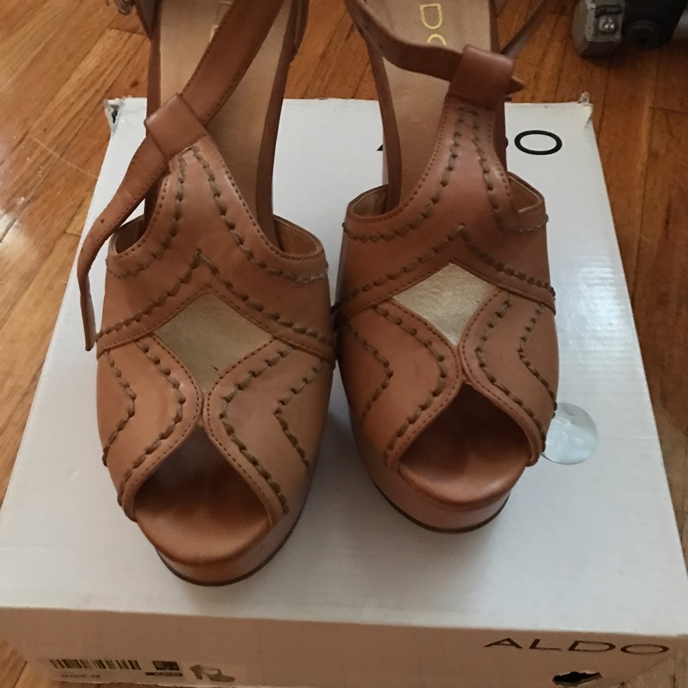 Also Sandals