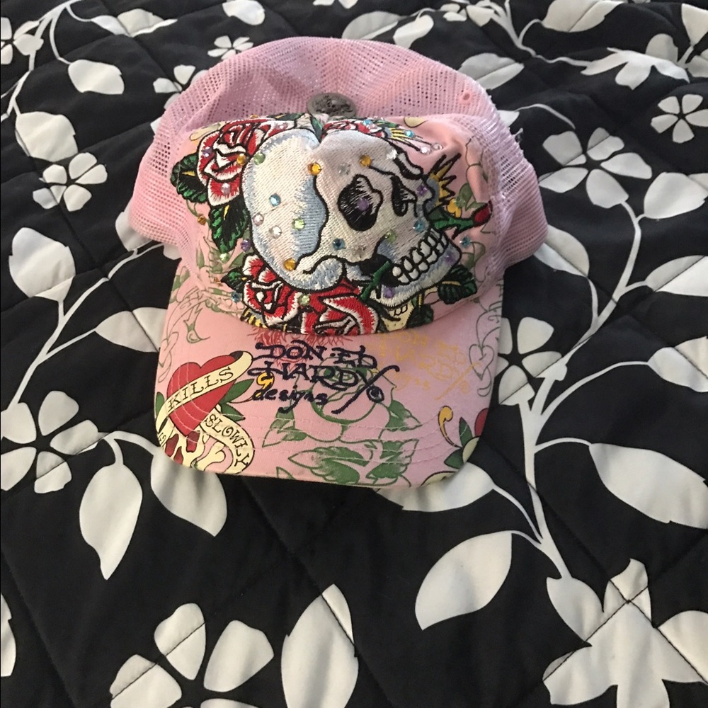 Ed hardy hat
