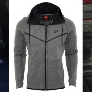 Nike tech fleece wind runner hoodie size XL NWT