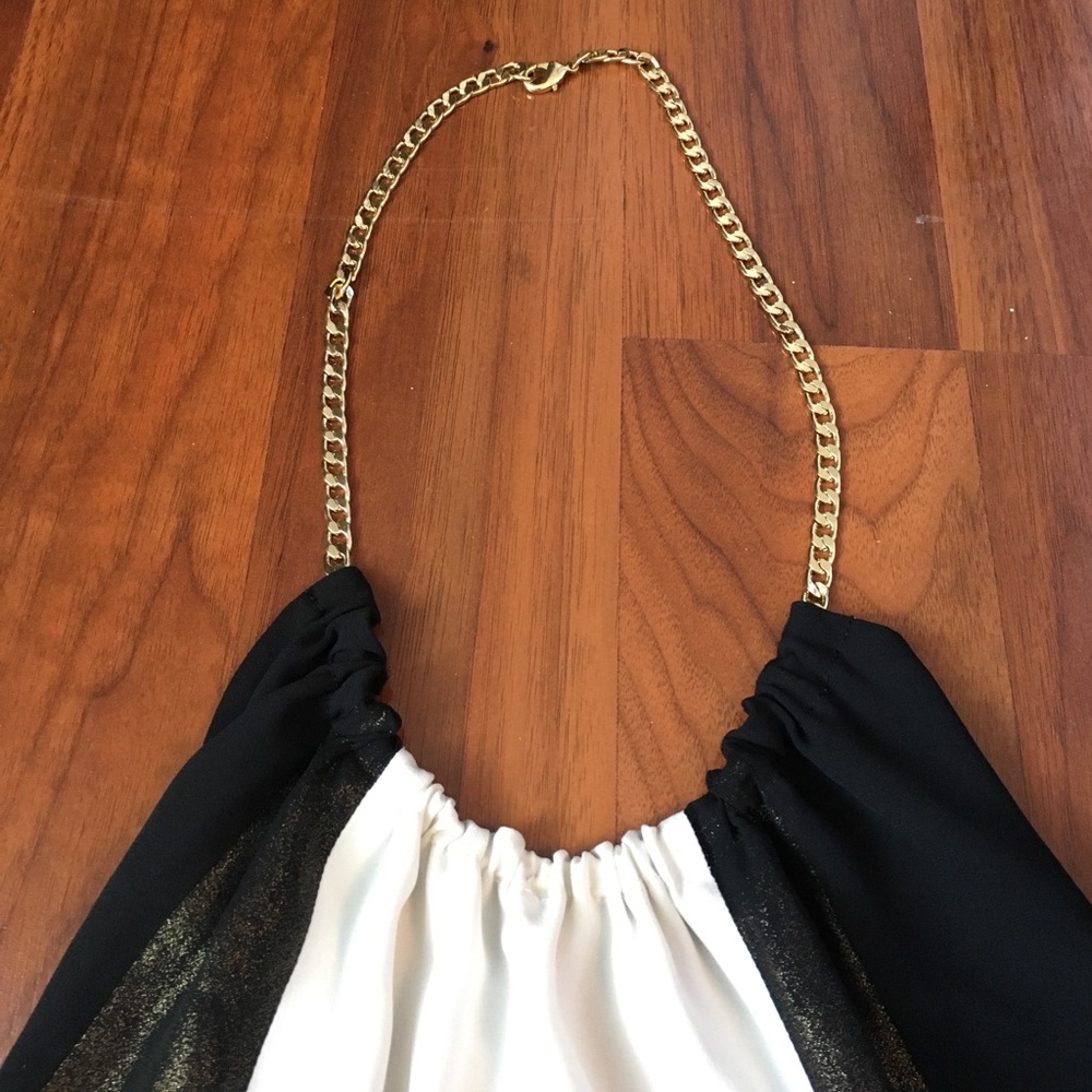 EXPRESS / Two Piece Fancy Delight 🍸 - Picture 5 of 7