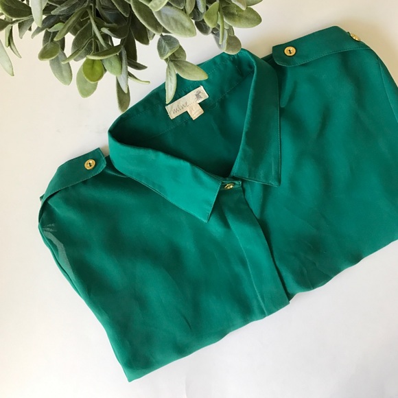 Green Sheer Blouse - Picture 4 of 4