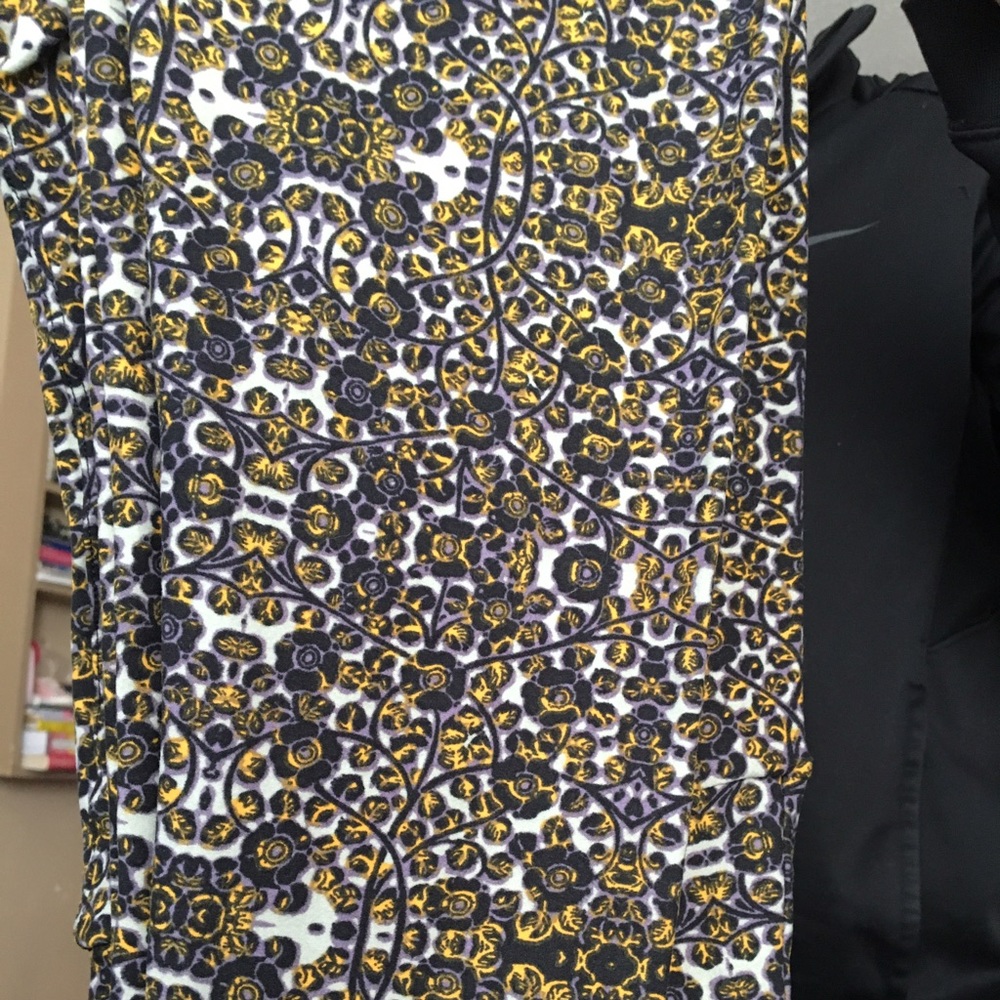 TC Lularoe leggings