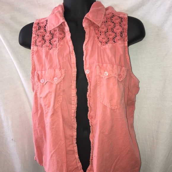 love fire Tops - LAST PRICE DROP Pink tank