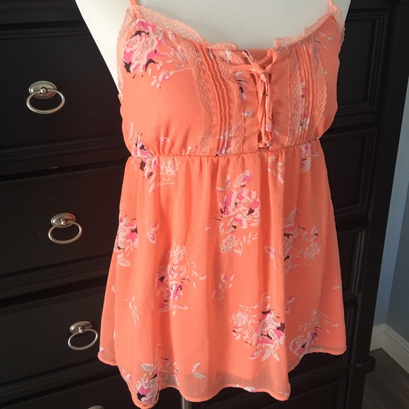 Candies Spaghetti Strap Flowey Top Large - Picture 2 of 5