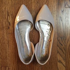 Nude Pointed Flats