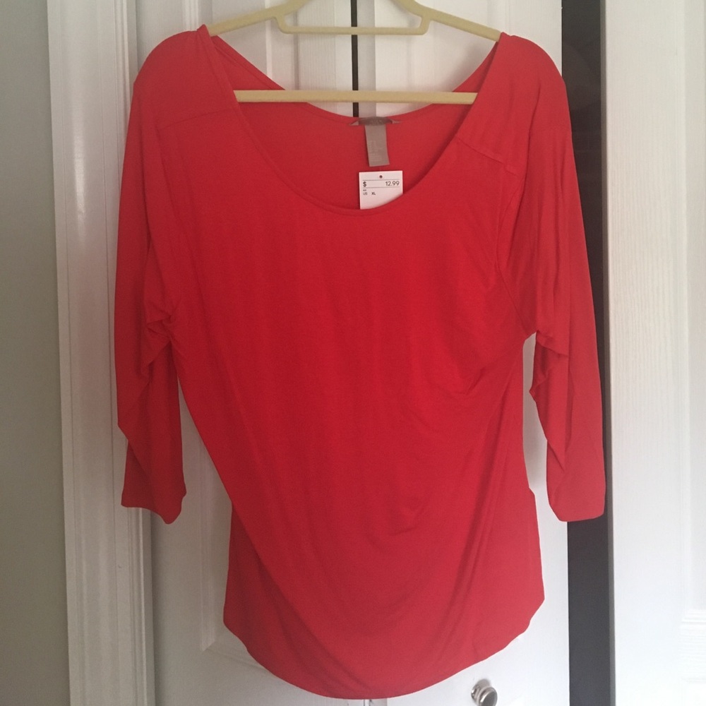 H&M 3/4 sleeve Tee. Size XL.