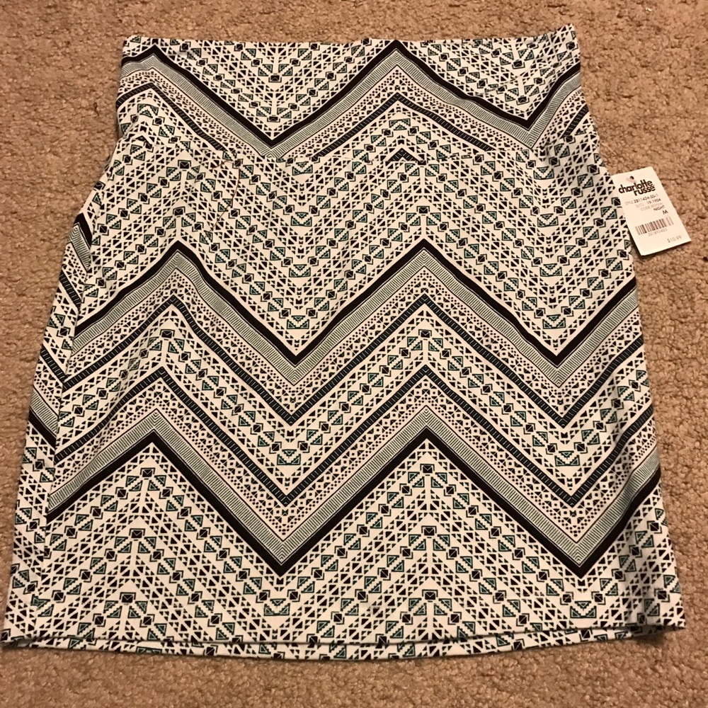 Tight mini skirt!