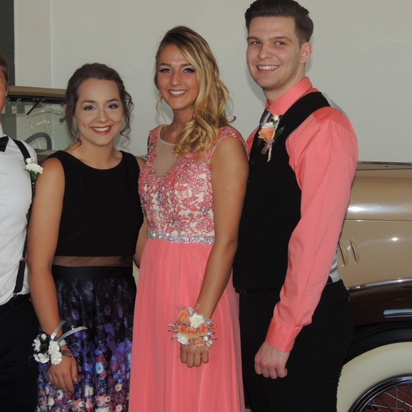 Prom Dress - Picture 3 of 4