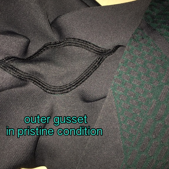 NWOT Lululemon About That Base Tight - Picture 3 of 8